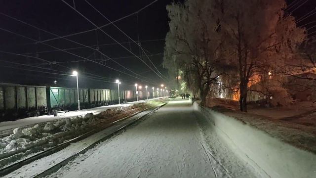 Поезд Мурманск- Адлер! И встречный грузовой поезд. смотреть онлайн