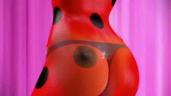 ? Приколы Леди Баг ИГРА В КАЛЬМАРА /MIRACULOUS Ladybug and Cat Noir SEASO