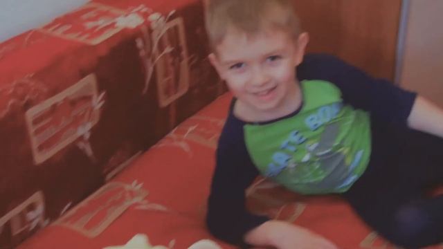 Выписка из роддома малышки Анюты смотреть онлайн