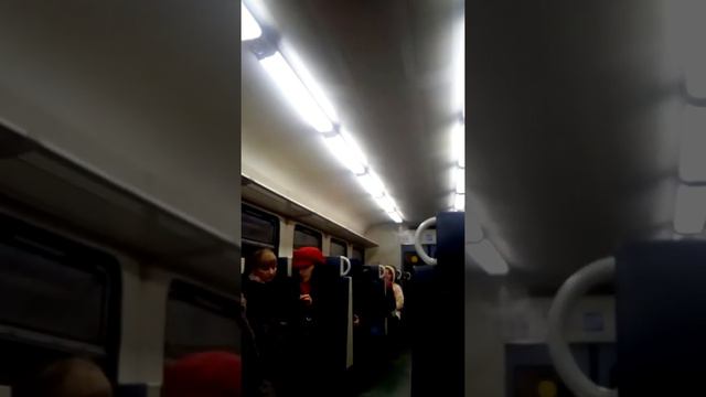 Песни в Электрички смотреть онлайн