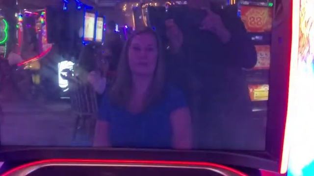 FIRST TIME TO PLAY AMERICAN GODS @COSMOPOLITAN LAS VEGAS - THE REAL DEAL SLOT REELS смотреть онлайн