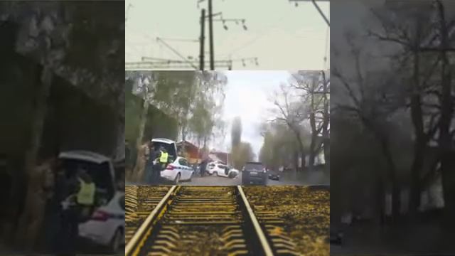 Воронеж: кадры с места ДТП в переулке Отличников, микрорайон ВАИ! ? смотреть онлайн