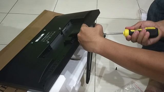Unboxing SAMView 22" LED Monitor with HDMI Full HD 1920x1080P смотреть онлайн