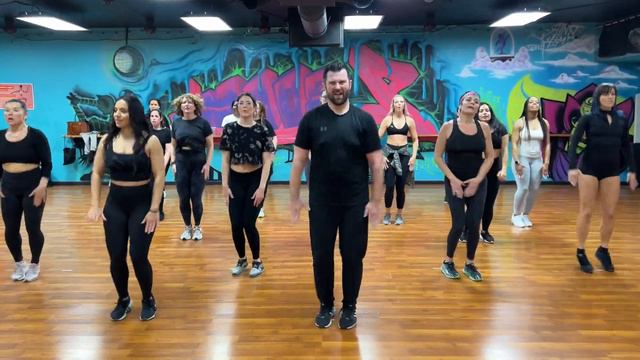 Bye Bye Bye - NSYNC - Dance Fitness - Turn Up - Zumba - Mixxedfit - bigkidrick смотреть онлайн