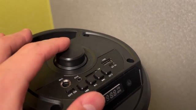 Внешний вид аудиосистемы Hyundai H-MC150