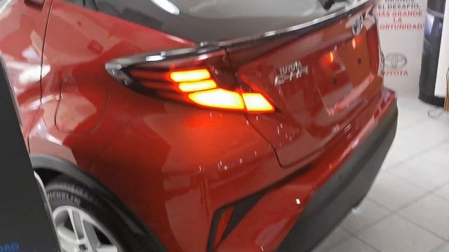TOYOTA CHR 2021 смотреть онлайн