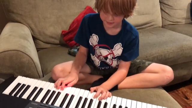 Why Miles likes The Casio LK 265 Keyboard That Teaches смотреть онлайн