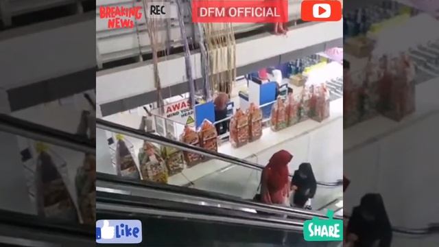 MCO Extend Malaysia what react cooking In Kitchen смотреть онлайн