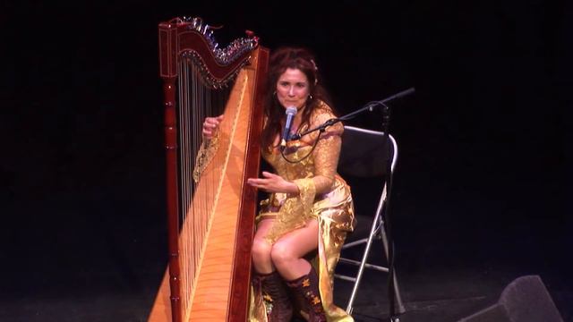 Ursula Burns Lyric смотреть онлайн