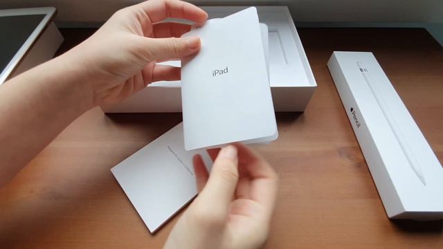 UNBOXING : iPad 7th gen + Apple Pencil 1st gen смотреть онлайн