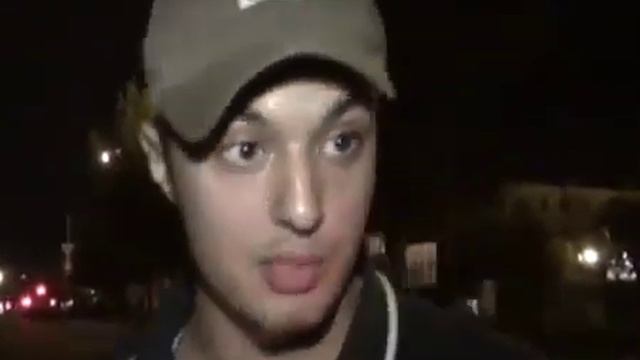 Его хотят задержать,но без ТАПОЧЕК смотреть онлайн
