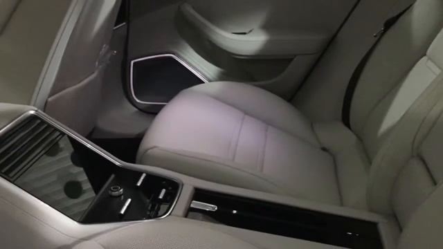 New Porsche Panamera смотреть онлайн