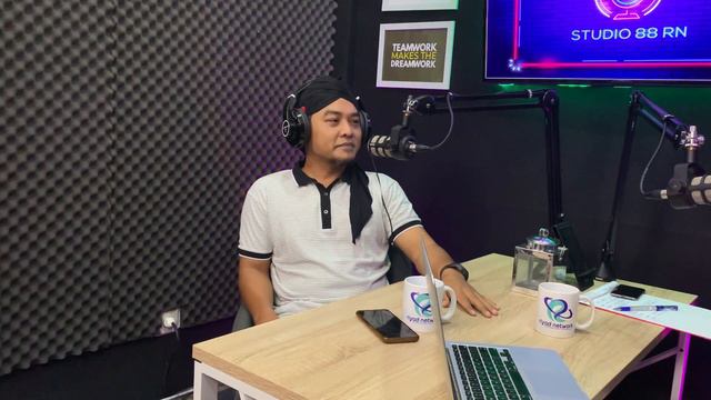 PENYIAR RADIO WAJIB MERAPAT ‼️ смотреть онлайн