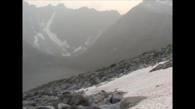 Спуск с перевала № 16, плато Оленеводов, в долину реки Хобею смотреть онлайн