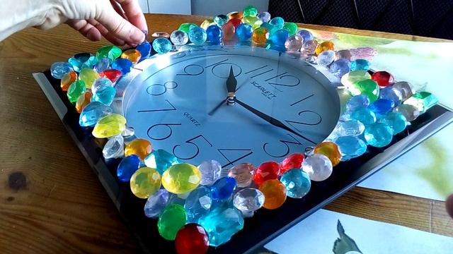 Мозаика.Декор часов,простейший,но очень красивый.