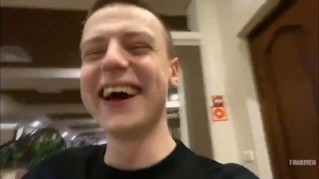 MELLSTROY: ЮРА ПОЗВАЛ ОФИЦИАНТА ЗИГОЙ? смотреть онлайн