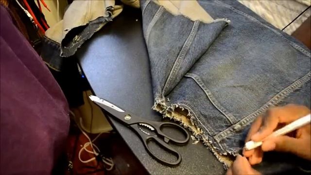 DIY : DENIM JACKET TO VEST QUICKLY смотреть онлайн