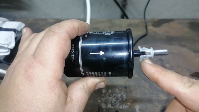 Замена топливного фильтра на Шевролет лачетти 1.6 смотреть онлайн