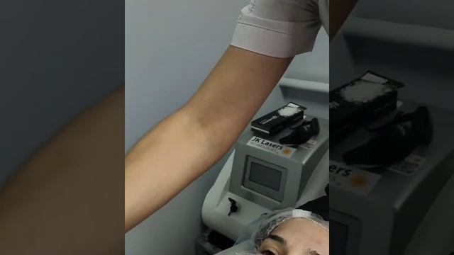 Ультразвуковая чистка лица со всеми масочками и сыворотками плюс альгинатная маска премиум класса ♥ смотреть онлайн