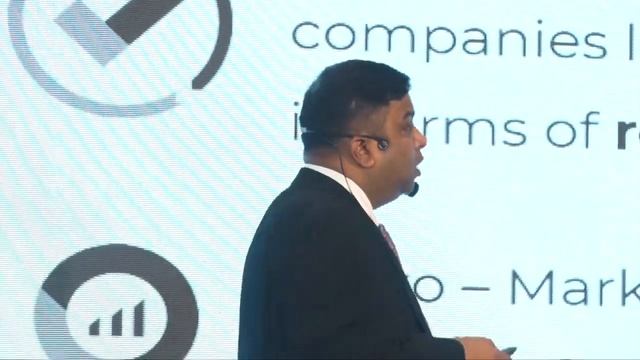 NielsenIQ Retail Insights: What's Next for the FMCG Retail Industry смотреть онлайн