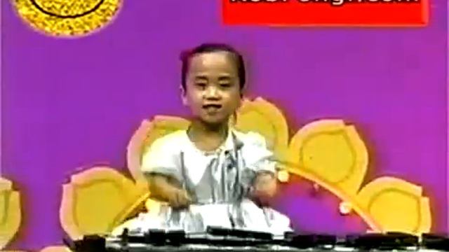 The Greatest leader Kim-Jung-Ill child's Xylophone player смотреть онлайн