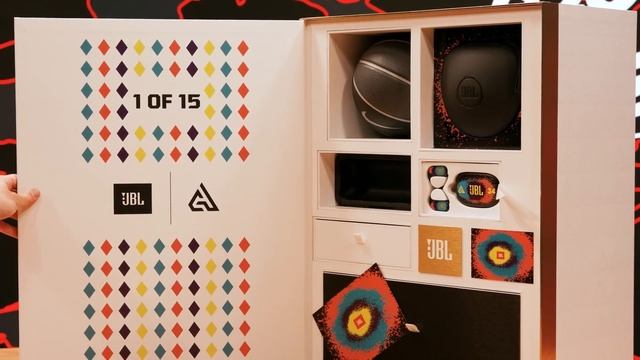 CALL OF DUTY SENT ME THE BEST GIFT EVER! смотреть онлайн