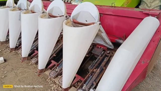 Кукурузная жатка Гомсельмаш КОК-6-3-01 экспресс-обзор от Павла Лавриненко смотреть онлайн