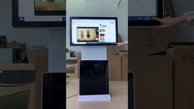 Rotating touch screen LCD displays advertising players digital signage and displays смотреть онлайн