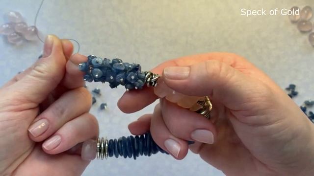 Как сделать колье своими руками. Колье с крошкой на ювелирном тросике. Мастер - класс. смотреть онлайн