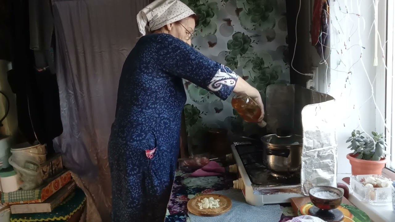 19.01.2022  Воспоминания о прожитой жизни. ИЗ ГОРОДА В ДЕРЕВНЮ.  Мы едем...мамулечка говорит)