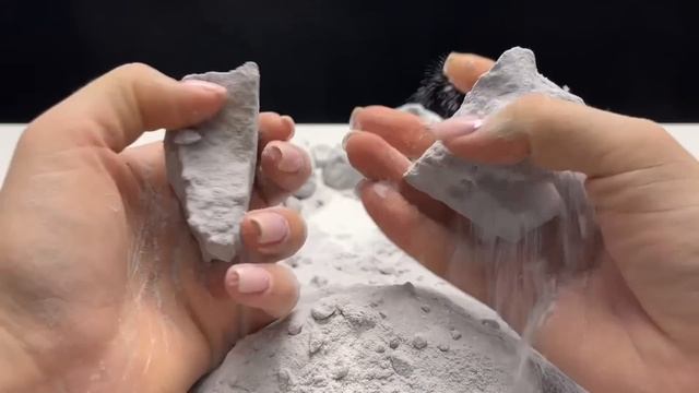 ASMR baking soda crunchy train station смотреть онлайн