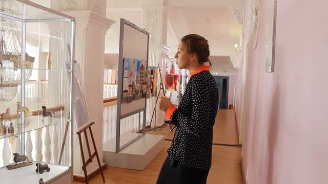 Обзорная экскурсия по выставкам. Эльмаш. смотреть онлайн