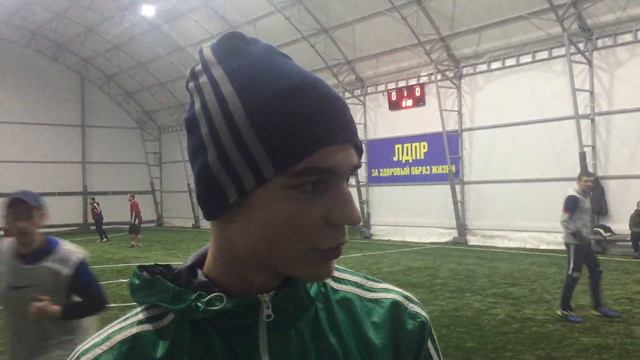 Интервью игрока ФК "Салют" смотреть онлайн