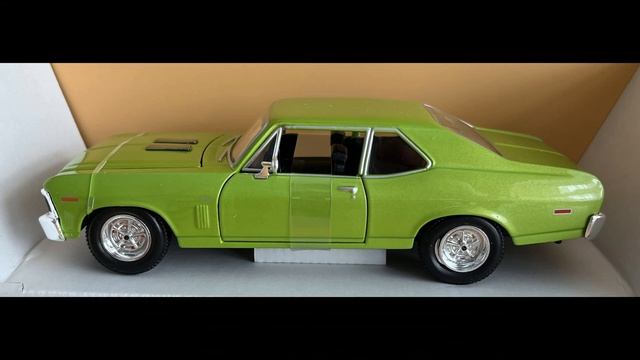 Chevrolet Nova SS 1970 in metallic green, 1:24 scale model from Maisto смотреть онлайн