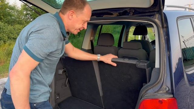 Один из лучших минивэнов: VW Touran 2.0 TDI (1T1) смотреть онлайн