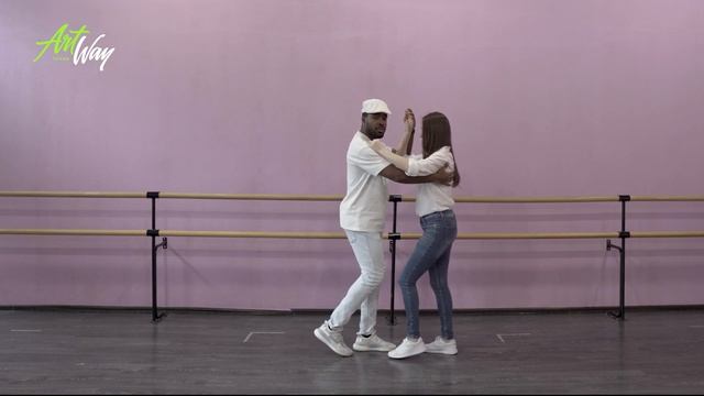 SALSA CUBANA для начинающих - MUJER GIRO Y CIERRA | Урок 6 смотреть онлайн