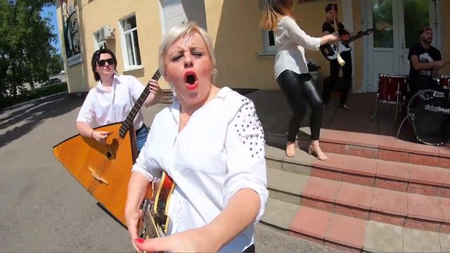 Поздравление выпускников от преподавателей смотреть онлайн