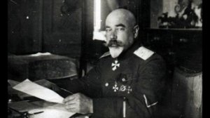 Русский военачальник, генерал-лейтенант и противник большевиков Антон Деникин родился  в необычной с