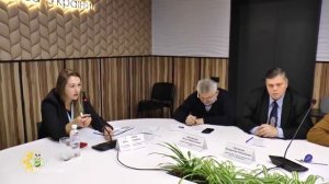 Вас 400 000 Докажите что деньги помогут пчеловодам.Государство может дать денеги