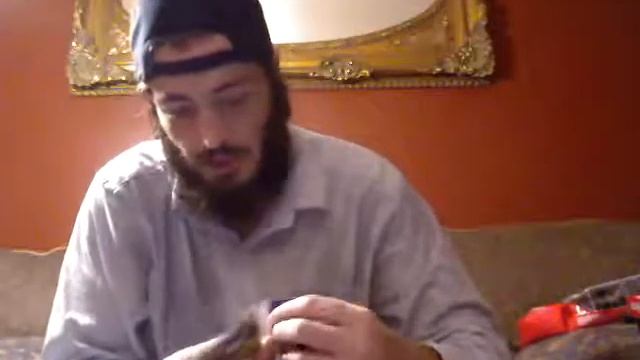 Charizard Holo Card and Aegislash Holo Card Ripped Off Or Not Episode 27 смотреть онлайн