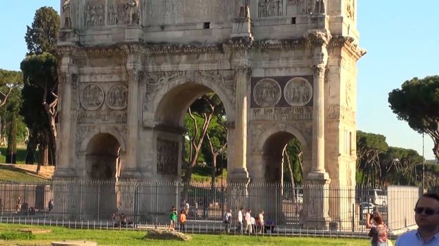 World's Largest Amphitheatre - Colosseum in Rome, Italy ?? смотреть онлайн