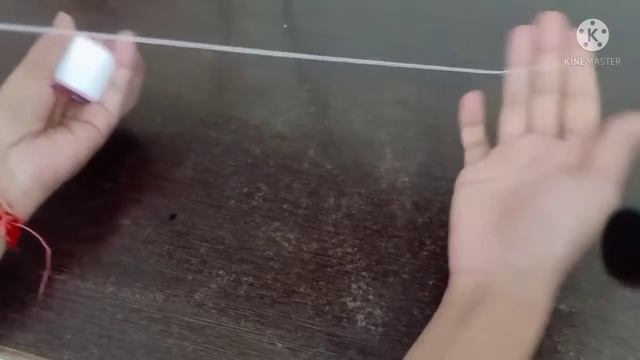 थ्रेडिंग के लिए धागे को पकड़ना और चलाना सीखे/eyebrow threading/ beauty parlour course. SUNITA MEHTA смотреть онлайн