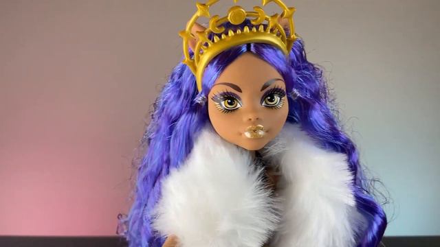 IS SHE WORTH IT? 🤔 | Monster High Howliday Clawdeen Wolf doll unboxing & review! 💜🌙 смотреть онлайн