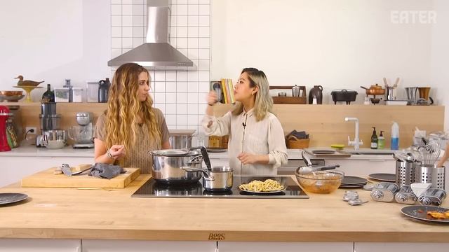 Which KitchenAid Pasta Attachment Is the Best? — The Kitchen Gadget Test Show смотреть онлайн