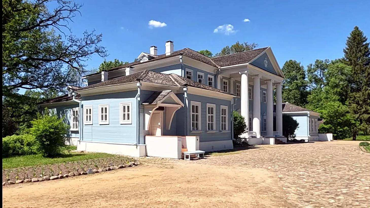 Здесь родился М.И. Глинка. Усадьба Новоспасское. смотреть онлайн