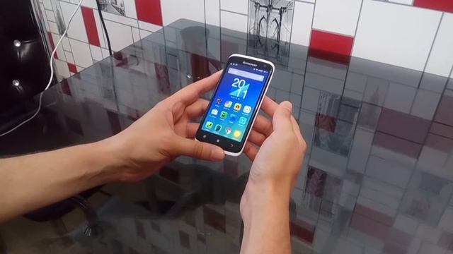 Обзор смартфона Lenovo S820 смотреть онлайн