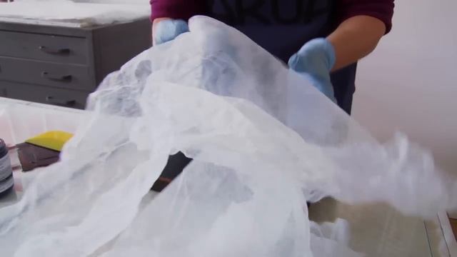 Intaglio Printing With Akua Inks On A Solarplate