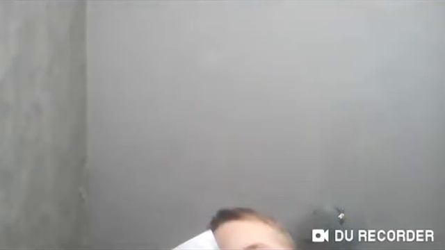 МАЛЕНЬКИЙ МАЛЬЧИК ПОКАЗЫВАЕТ КАК СТАТЬ ДЕДПУЛОМ смотреть онлайн