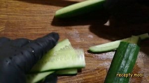 Салат с копченой курицей и корейской морковью