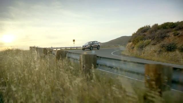 Cherry Hill Volvo Presents the 2013 XC60 смотреть онлайн